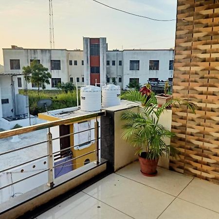 Bhavya Homestay Garudeshwar Exterior foto